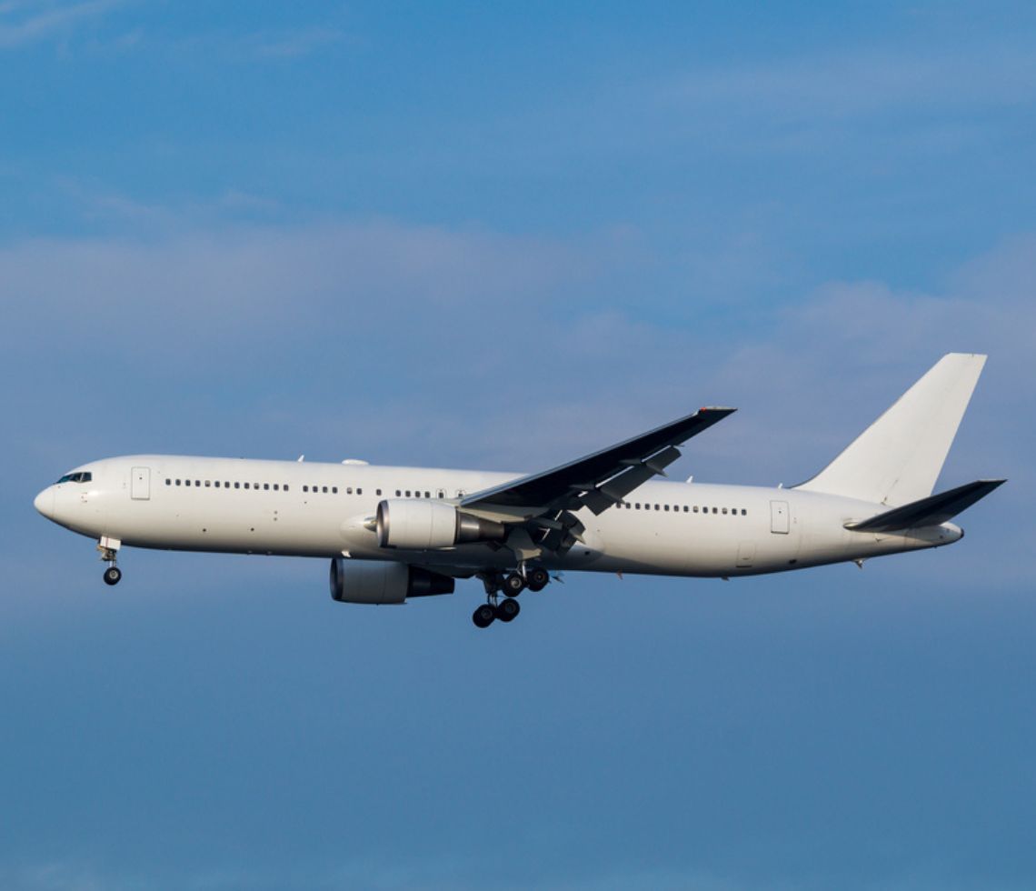 Boeing B767-300 | Commercial Jets | Aircraft Guide