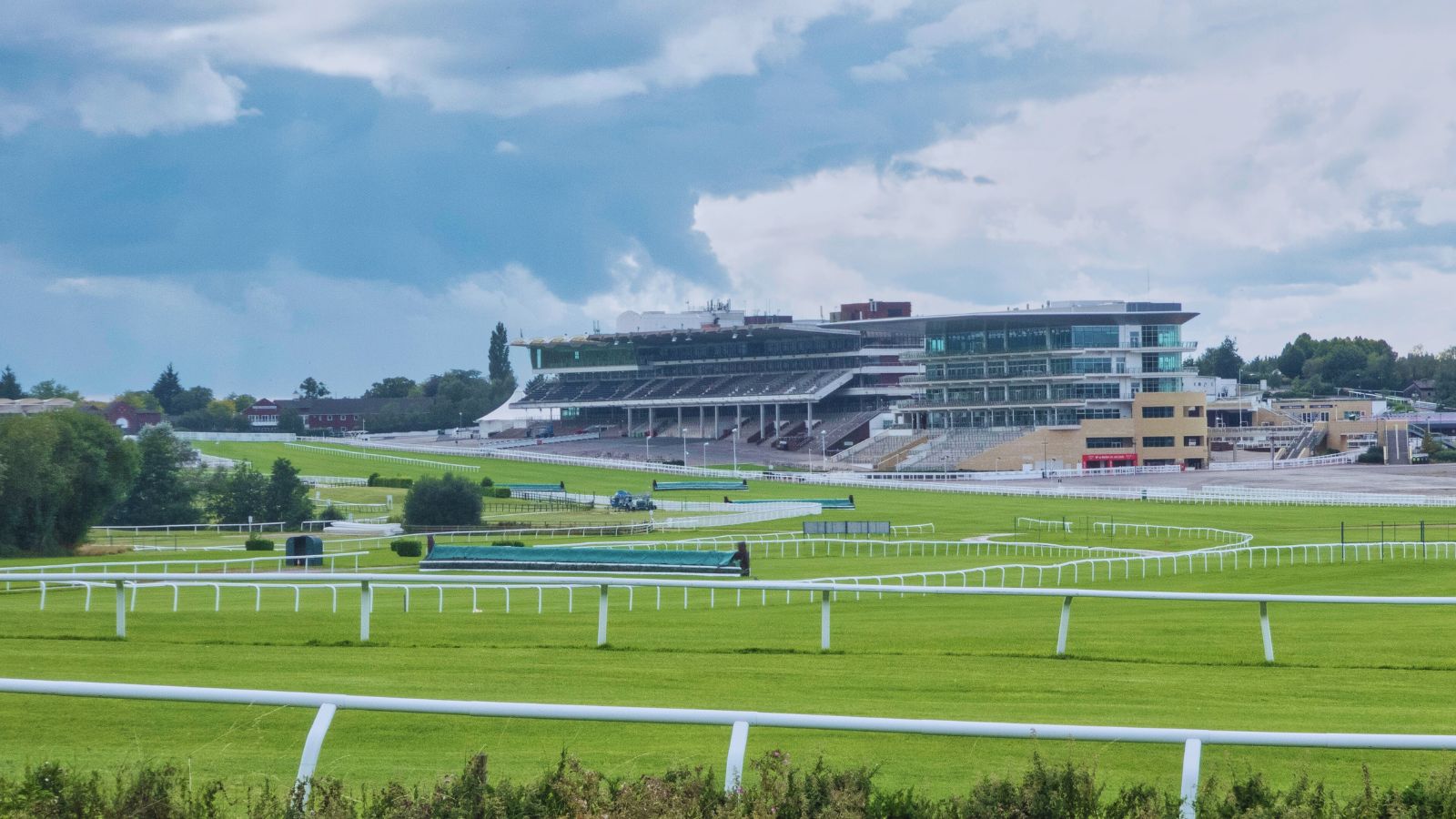 A view of Cheltenham racecourse