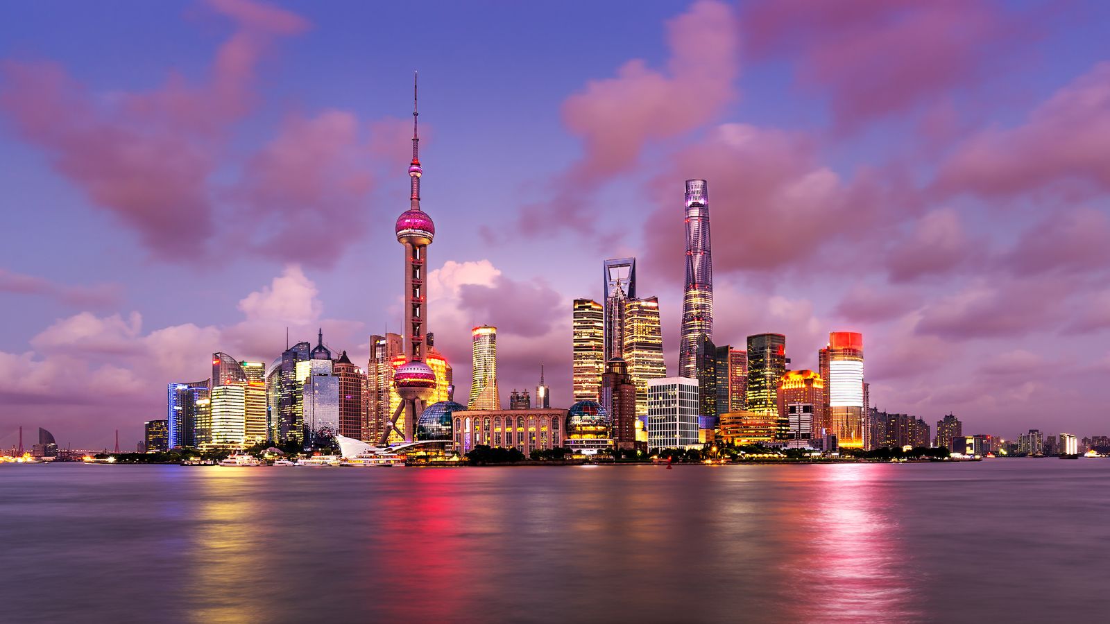 Twilight shot with the Shanghai skyline and the Huangpu river, China