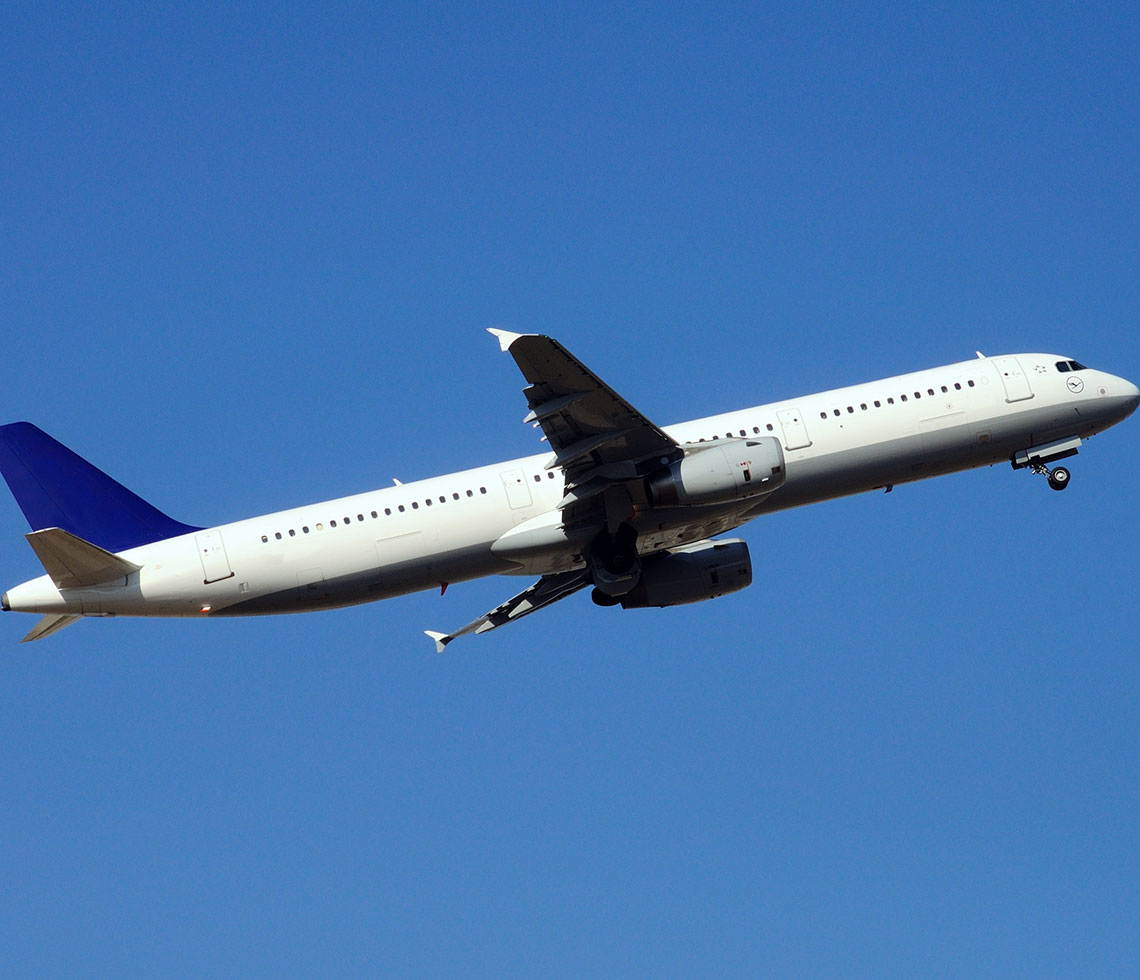 Airbus A321 Commercial Jets Aircraft Guide Airbus A321 Commercial Jets Aircraft Guide